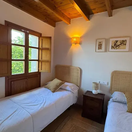 דירה Duplex En Casona Asturiana, *